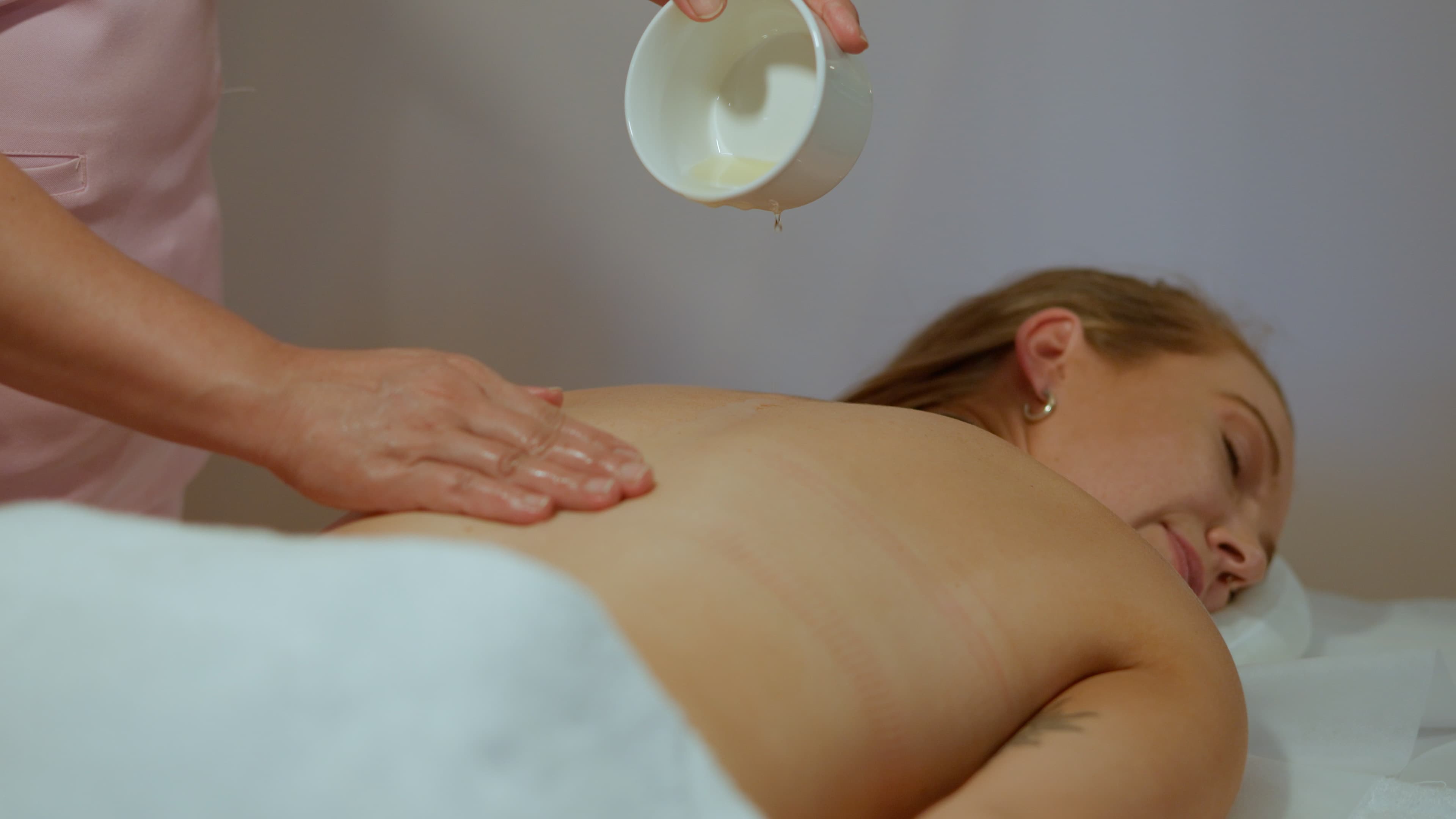 Hot stone spa treatment at Madison Spa Resort